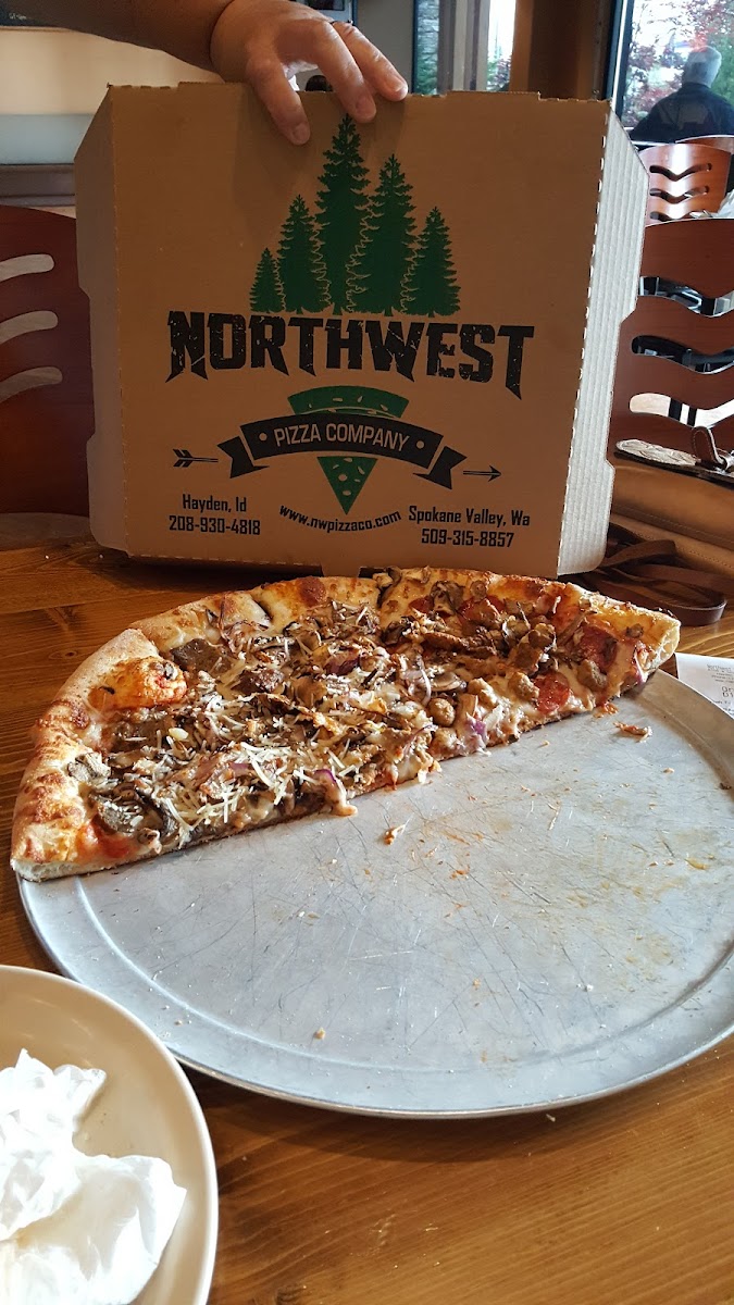Northwest Pizza Company - Photo 6