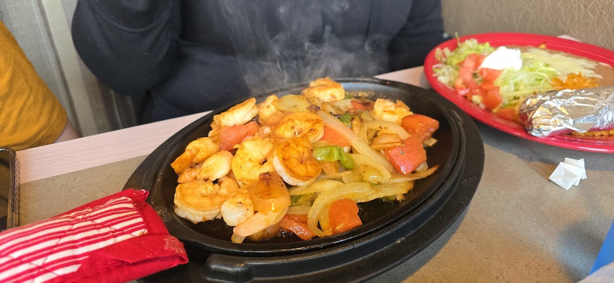 Casa Mexicana Bar & Grill - Photo 3