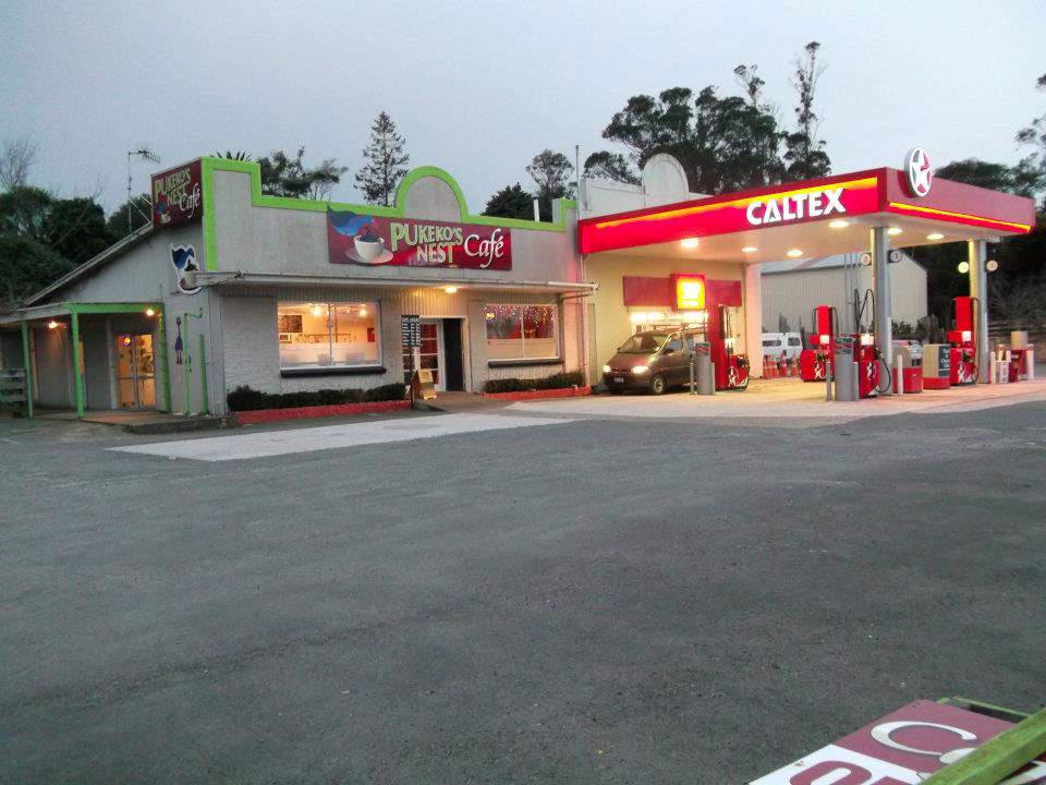Pukekos Nest Cafe