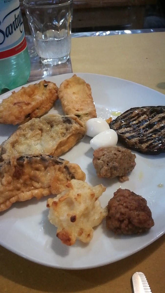 Trattoria A Casa Di Rita - Photo 1