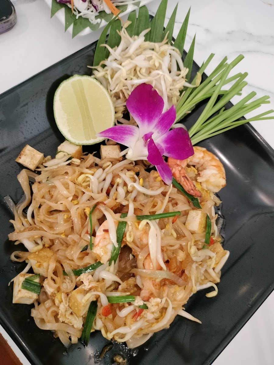 Sayam Thai - Photo 3