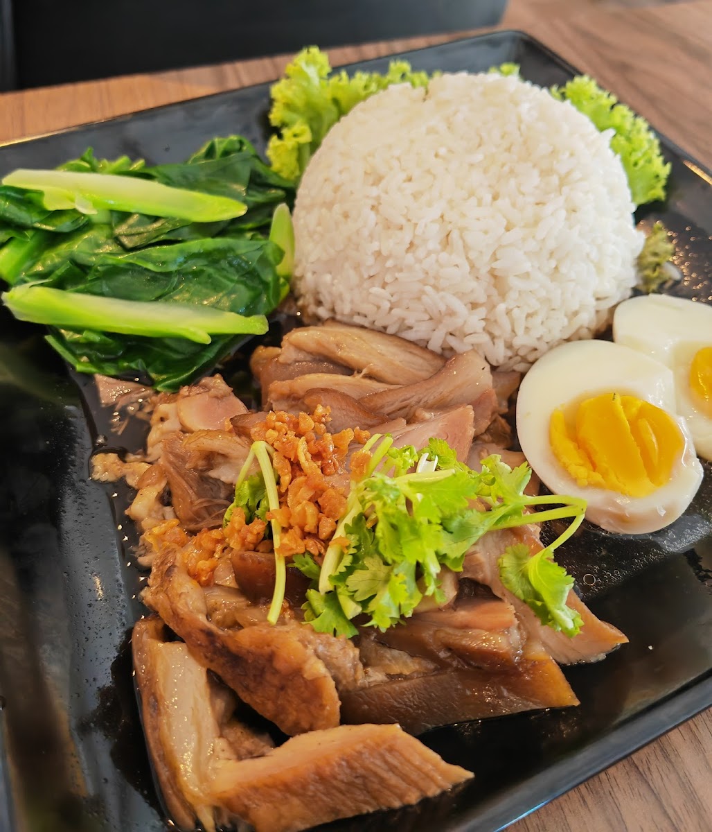 Sayam Thai - Photo 7