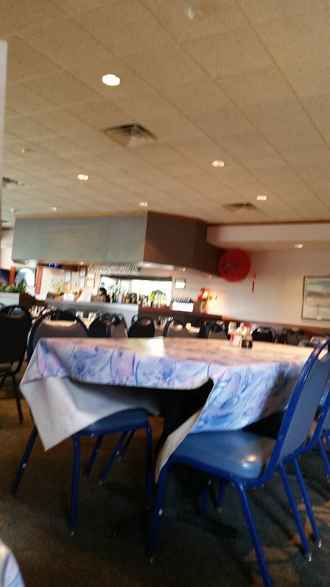 Nowaks Tavern - Photo 5