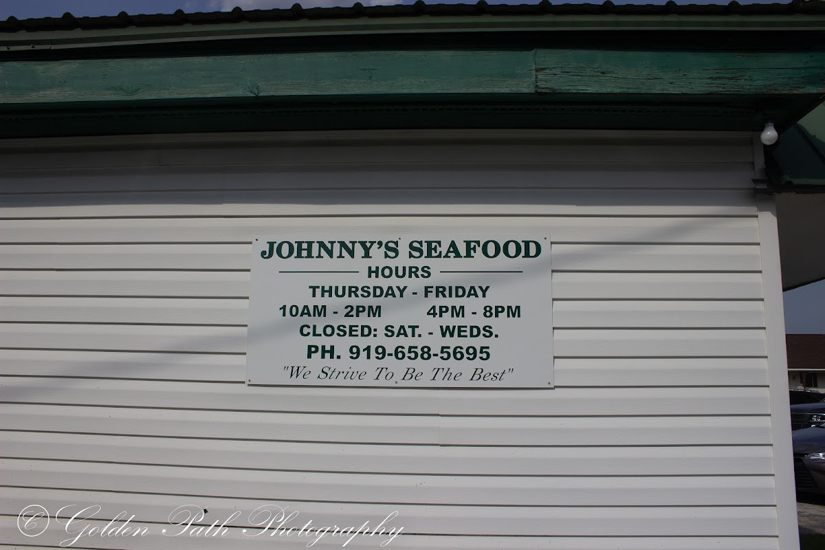 Johnny's Seafood - Photo 1