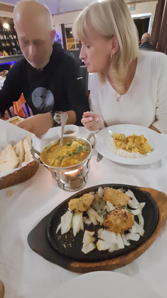 Bombay Spice Indian Restaurant & Take Away - Photo 1