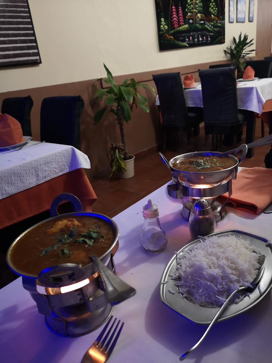 Bombay Spice Indian Restaurant & Take Away - Photo 6