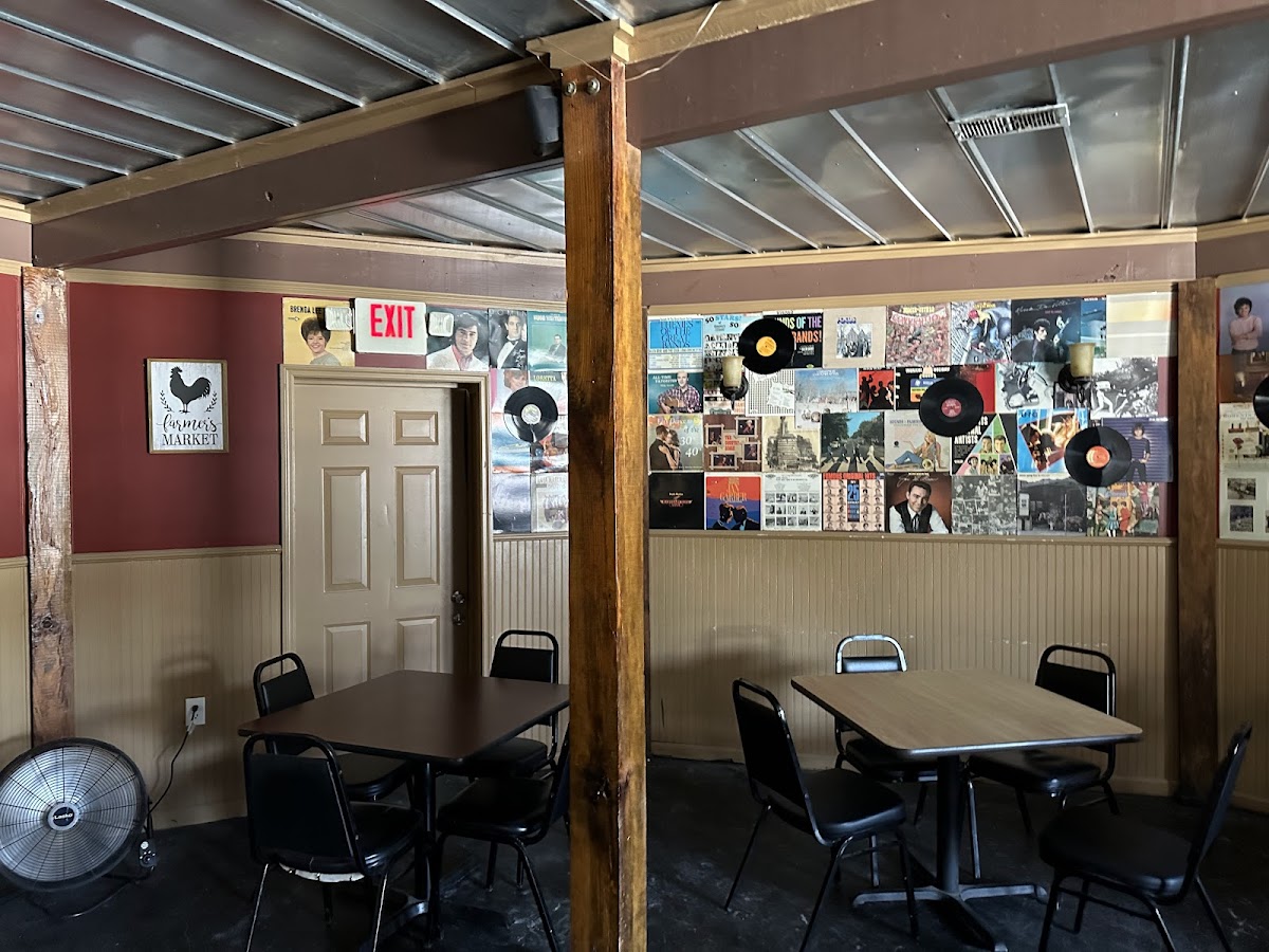 The Silos Restaurant - Photo 9