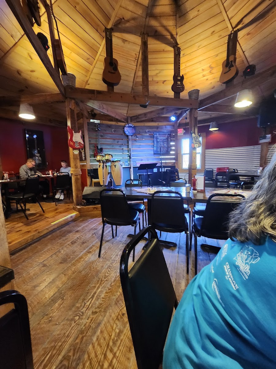 The Silos Restaurant - Photo 5