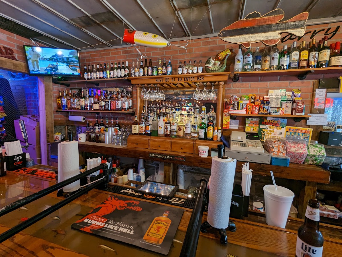 Jays Midlake Bait.Tackle.Restaurant