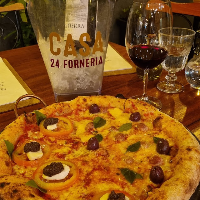 Pizza Com Vinho