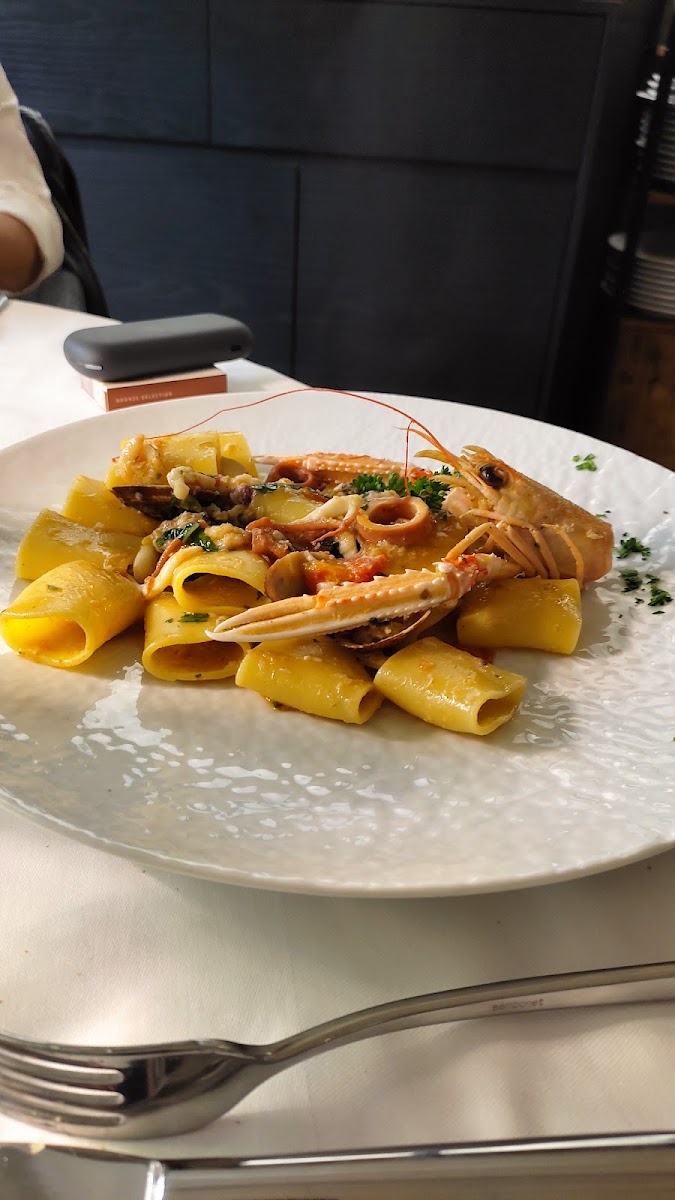 Punto Mare Restaurant - Photo 5