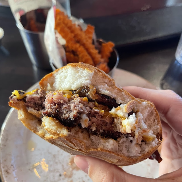 60 40 Burger