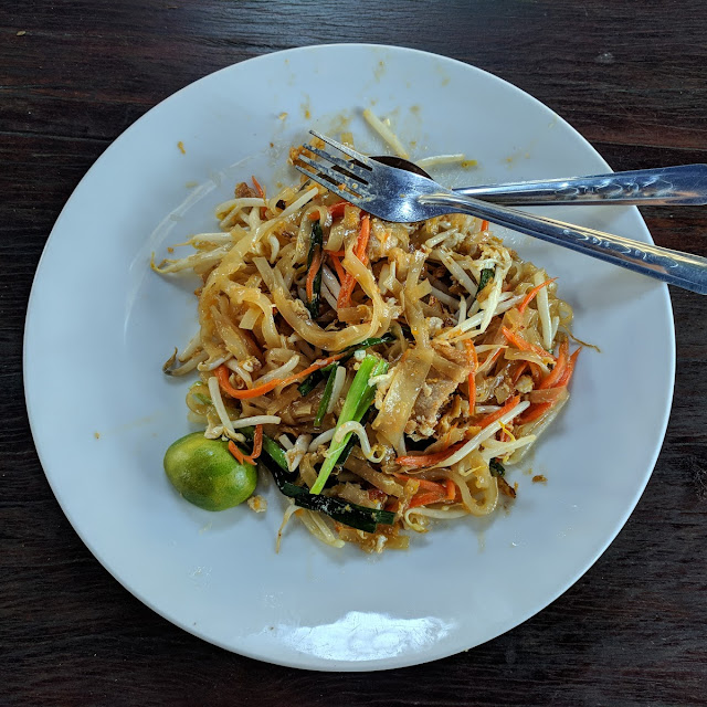 Pad Thai with Chicken