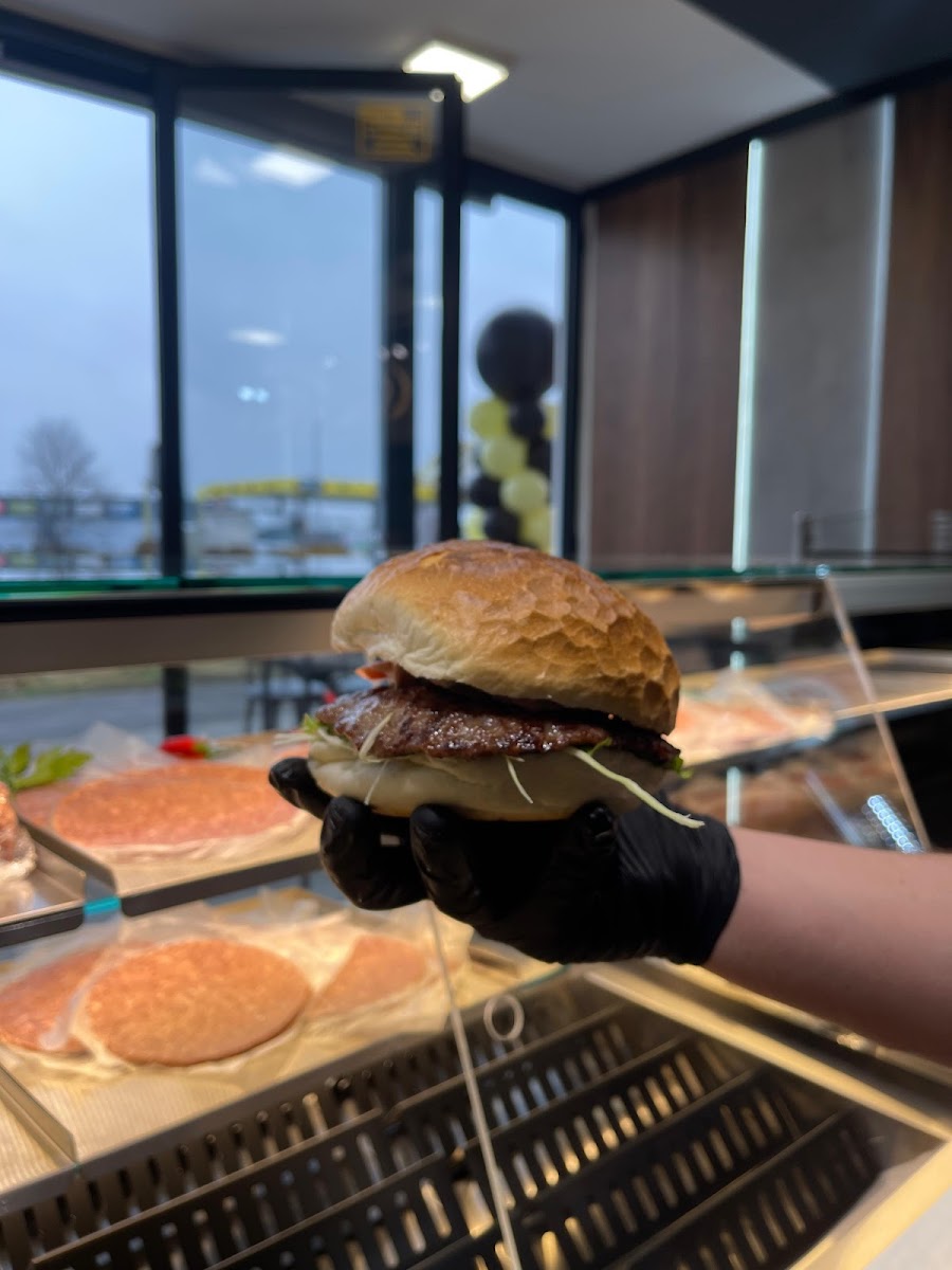 Taso Kebab&Grill - Photo 8