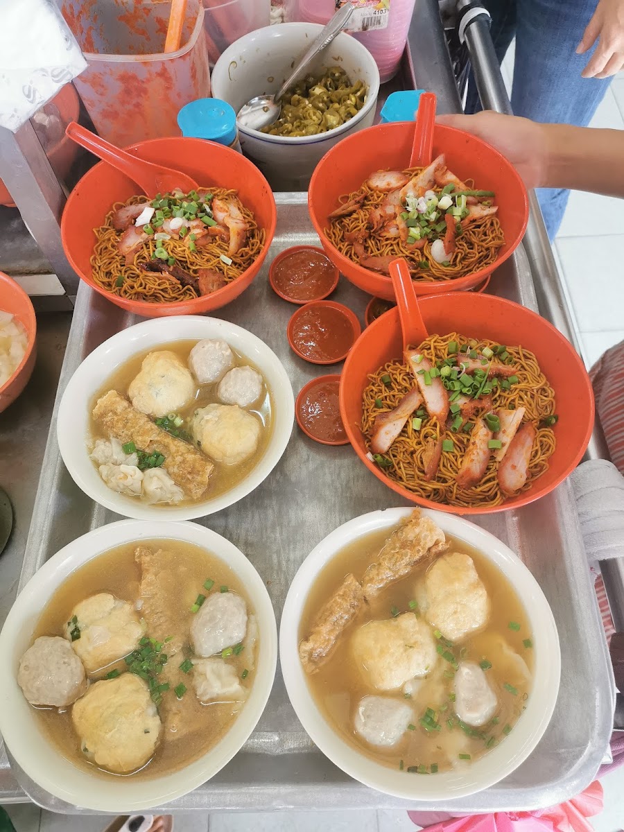 CheeKee Kopitiam Bentong 文冬枝記茶餐室 - Photo 2