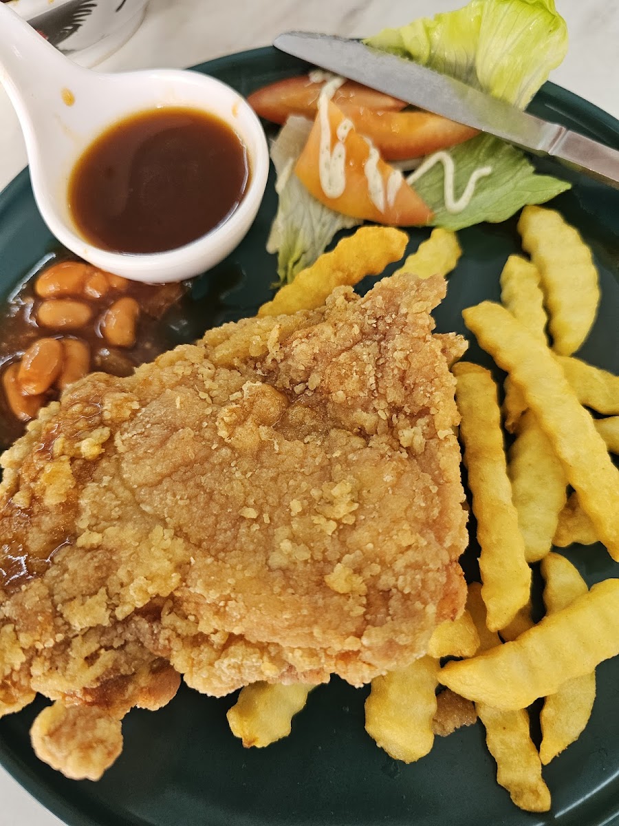 CheeKee Kopitiam Bentong 文冬枝記茶餐室 - Photo 6