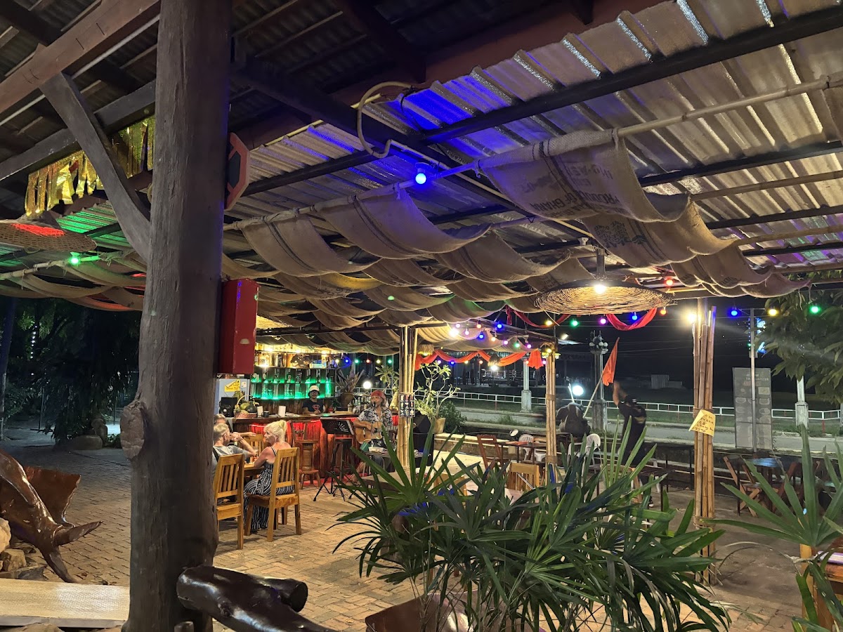Sound of tree Restaurant & bar