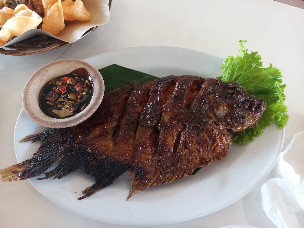 Bandoeng Resto Cisarua - Photo 7