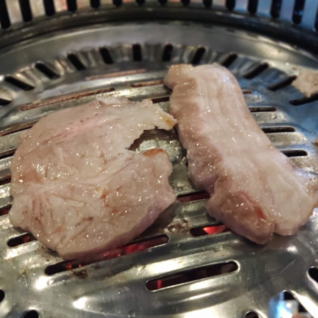 뷔페식 불고기와 삼겹살