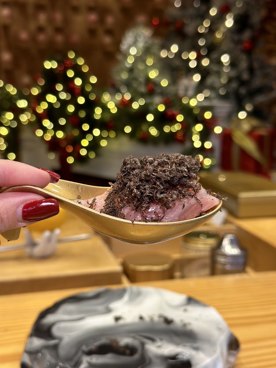 Momono Omakase 鮨桃野 - Photo 6