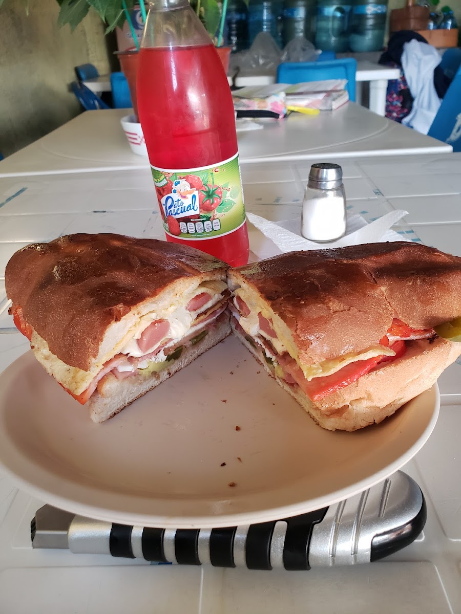 Tortas Tauro - Photo 4