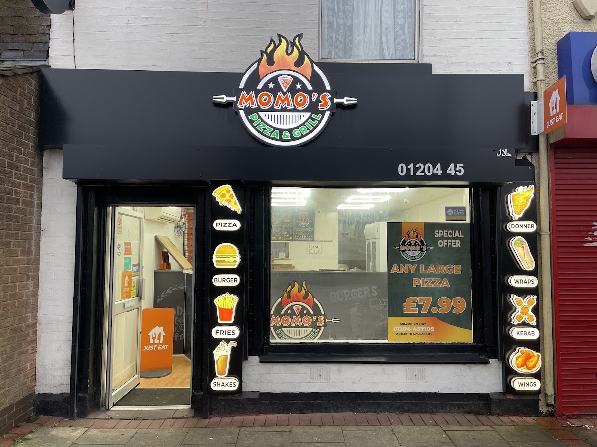 Momo's bolton