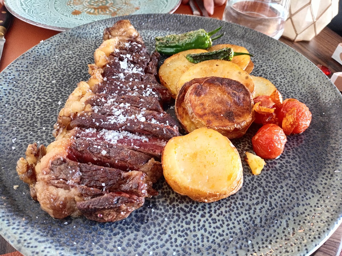 Querida Jacinta Gastrobar - Photo 3