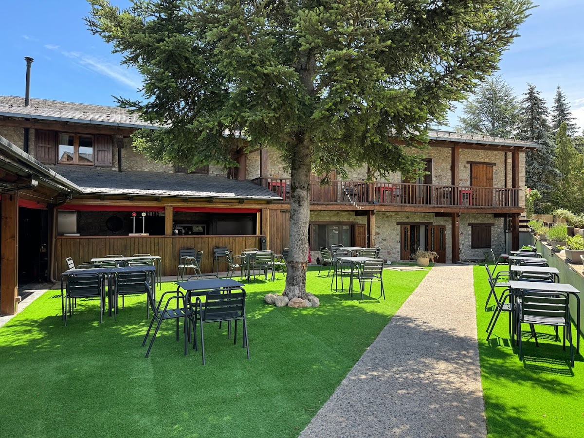 Restaurant Camins de Tallo - Photo 3