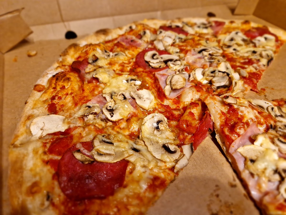 Pizza One Moorenbrunn, Nürnberg - Photo 1