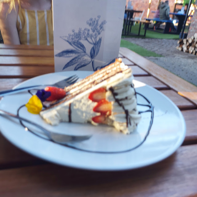 Cake