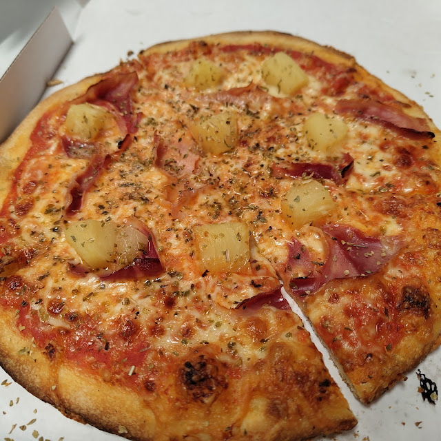 Pizza Hawaii