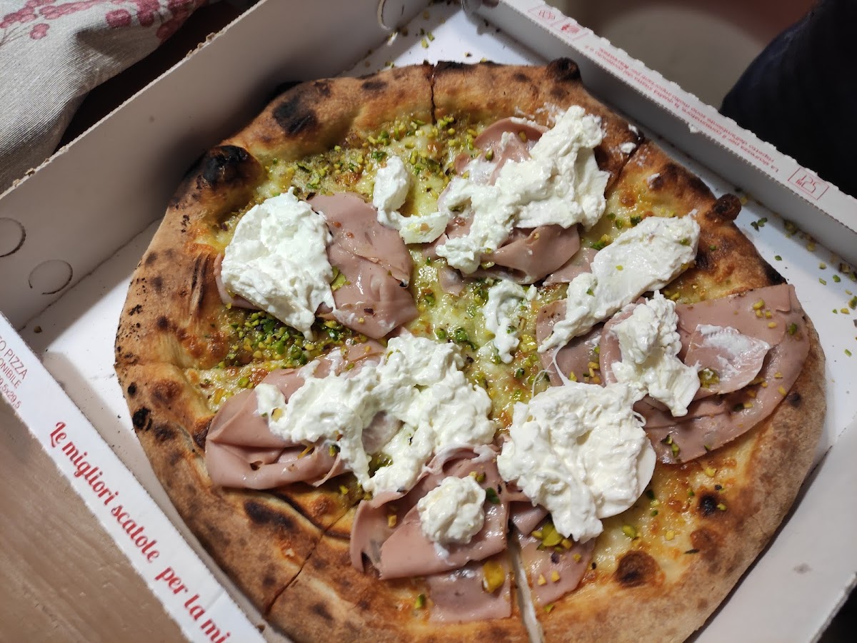 Miss Delicious Pizzeria - Photo 7