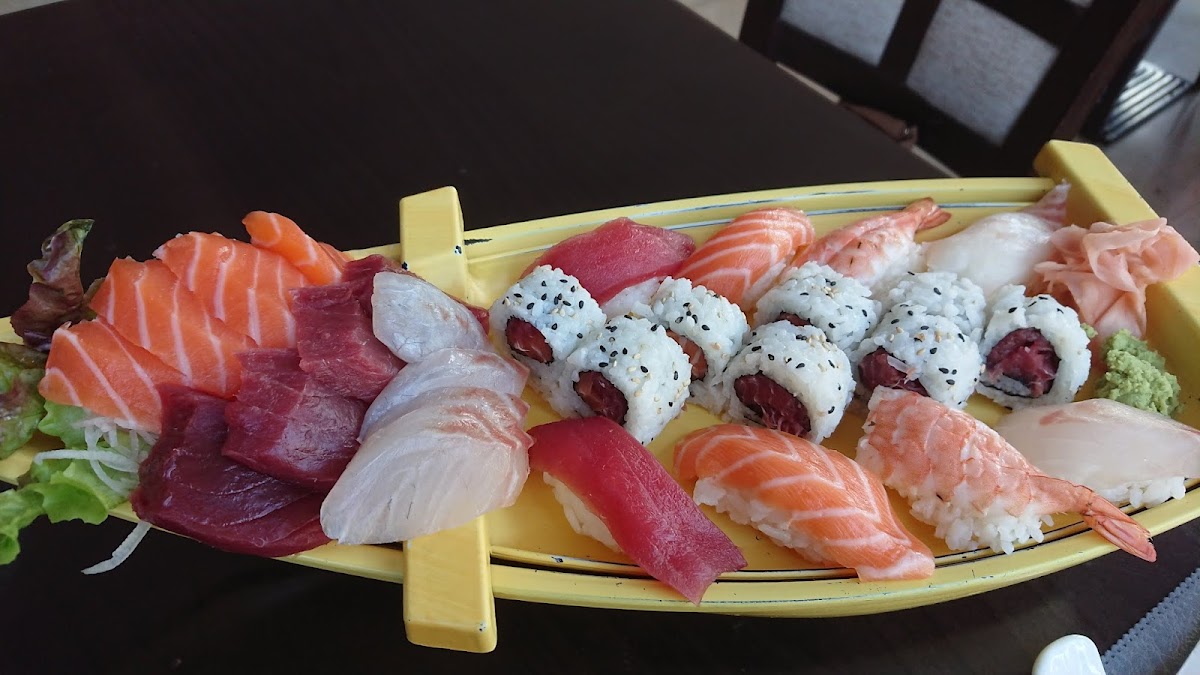 JAPANESE RESTAURANT MECA - Photo 5