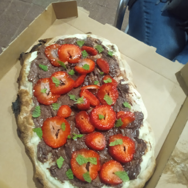 Pizza Dessert
