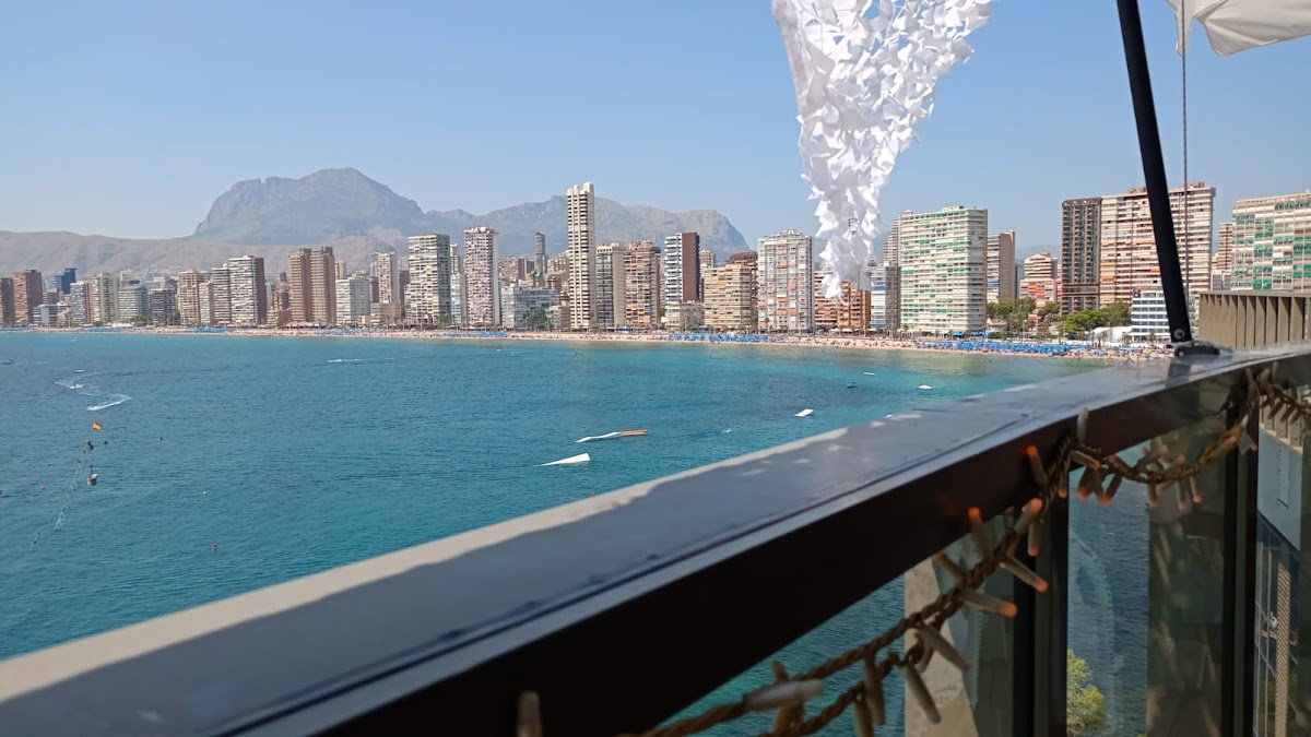 Bahia Blanca Restaurante & Cafe - Photo 3