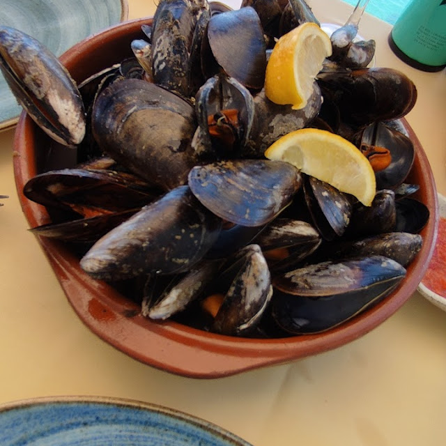 Mejillones Al Vapor