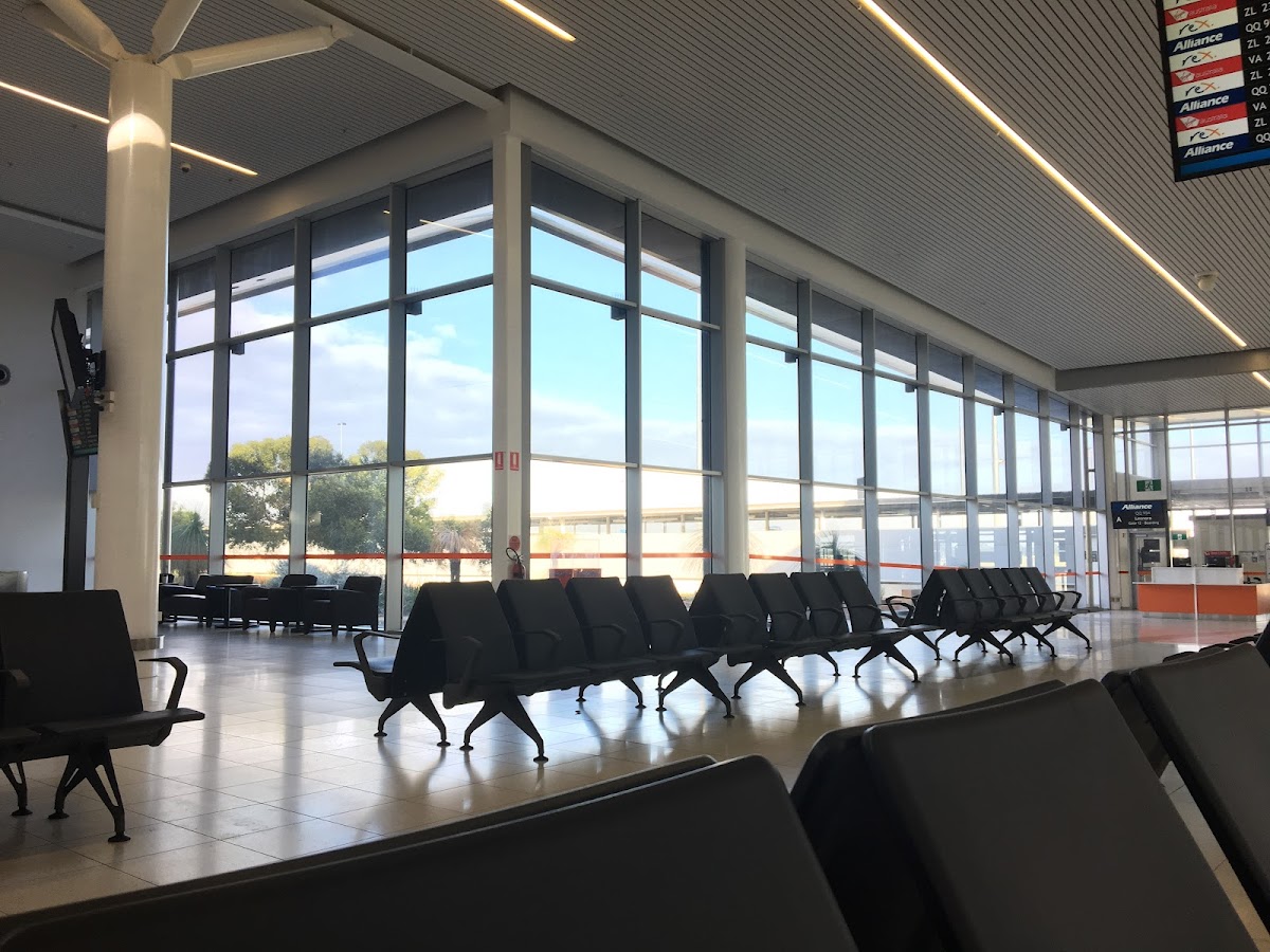 Hudsons Coffee (Perth Airport T2) - Photo 3