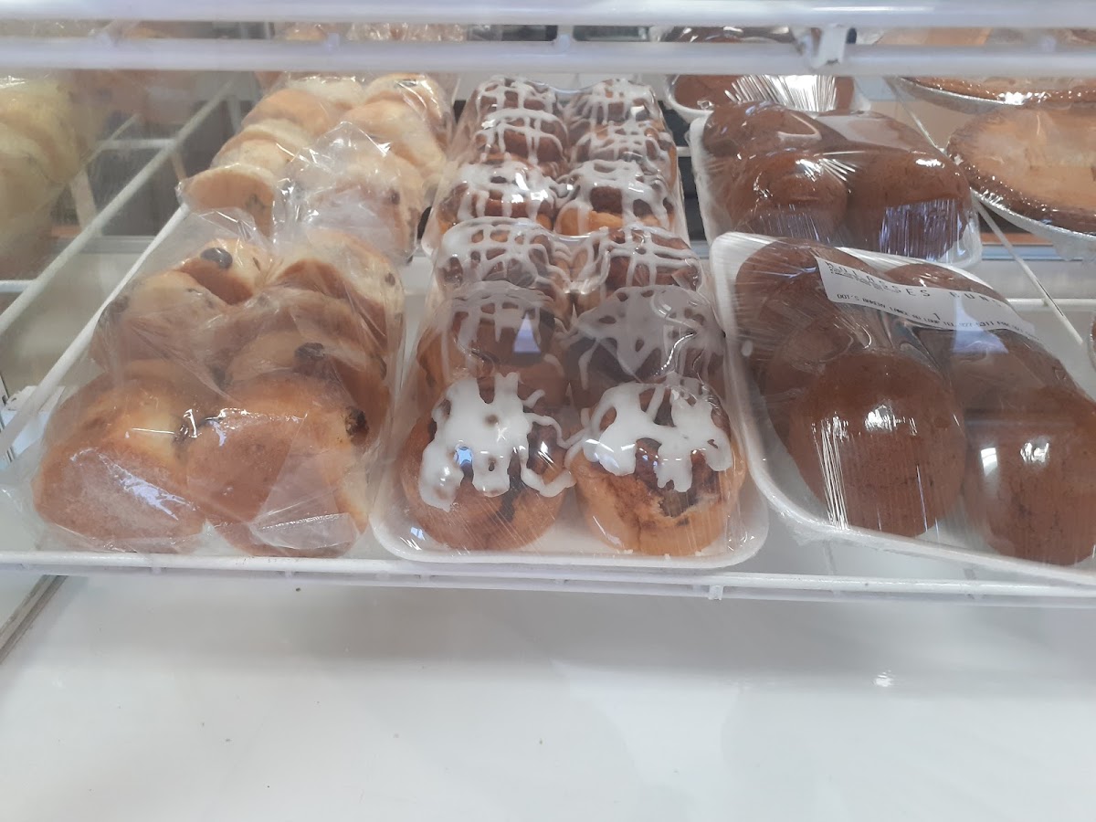 Dot's Bakery & Coffee Shop - Photo 6