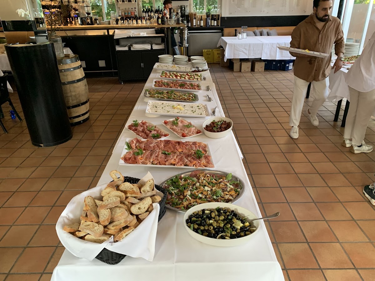 Salvo Golf-Club Restaurant - Photo 1