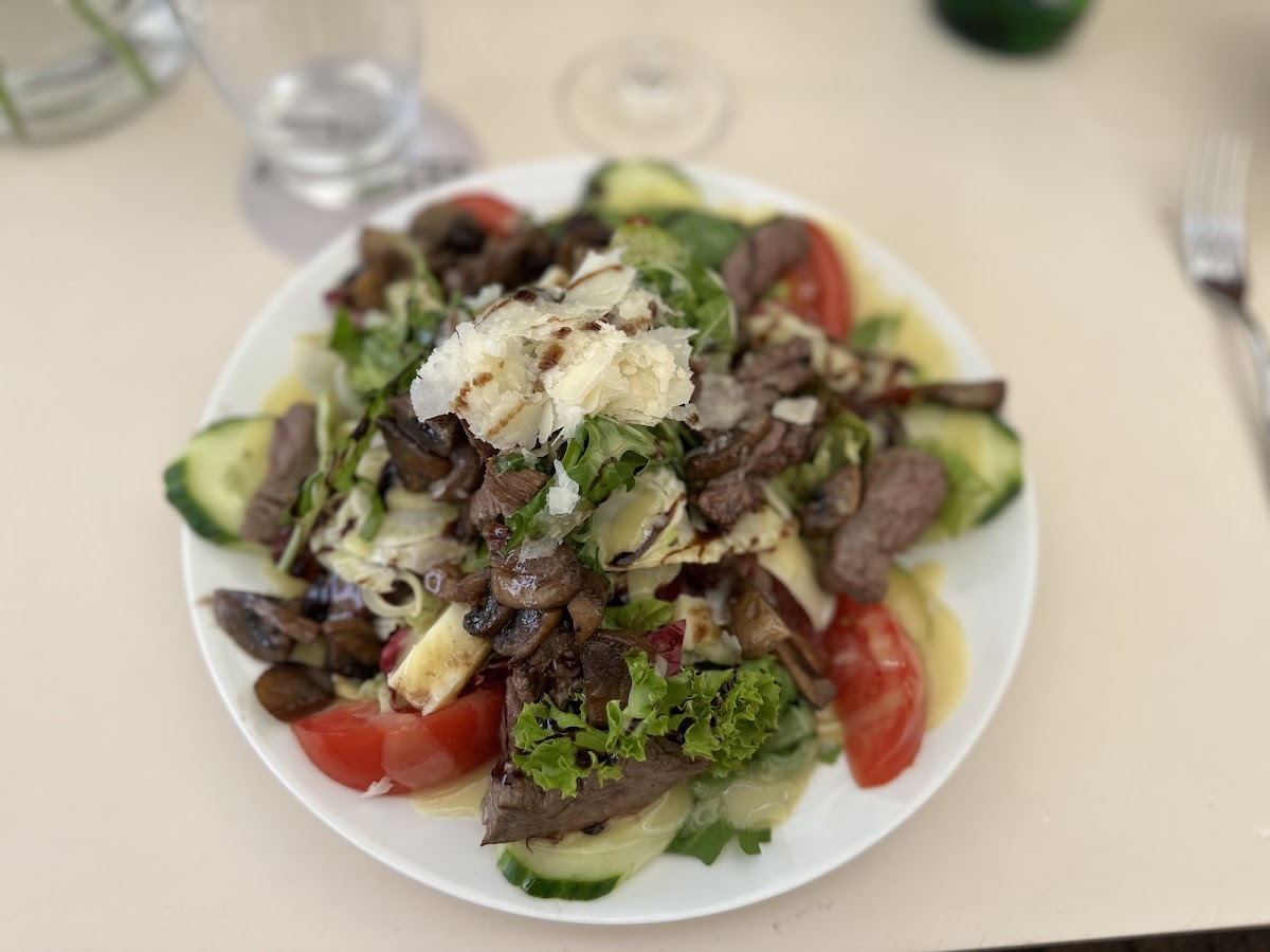 Salvo Golf-Club Restaurant - Photo 8