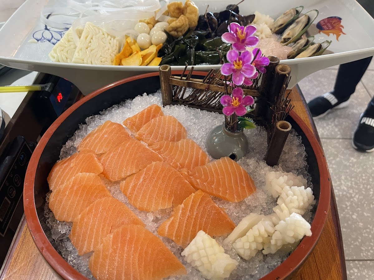 Chu Shang Hotpot - Photo 2