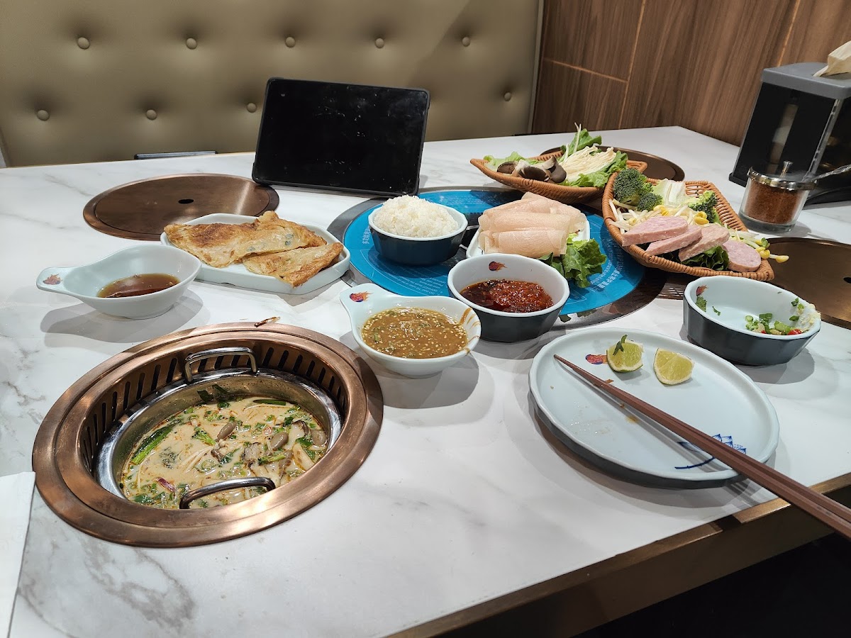 Chu Shang Hotpot - Photo 4