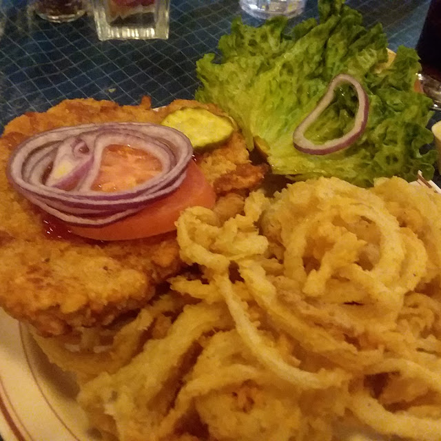Tenderloin and Onion Rings