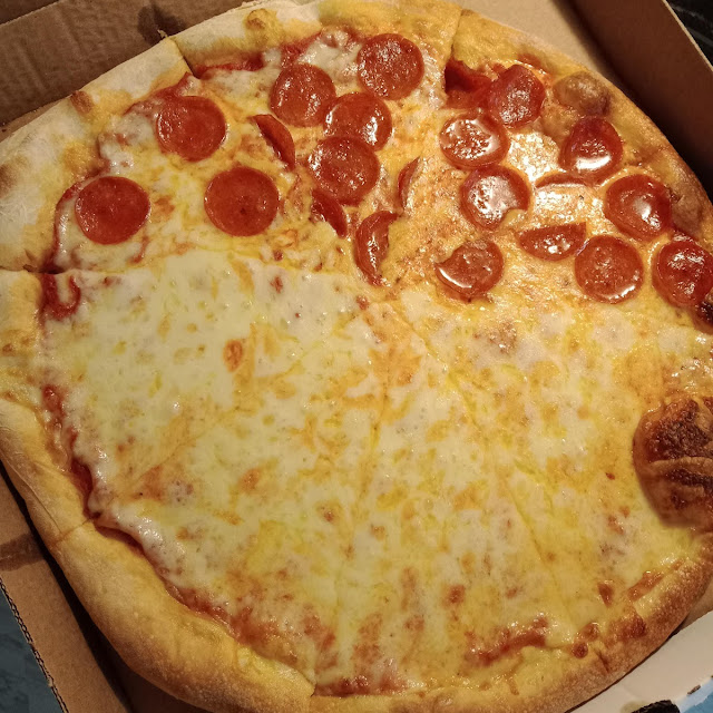 Pizza Half Pepperoni Half X Cheese Pizza