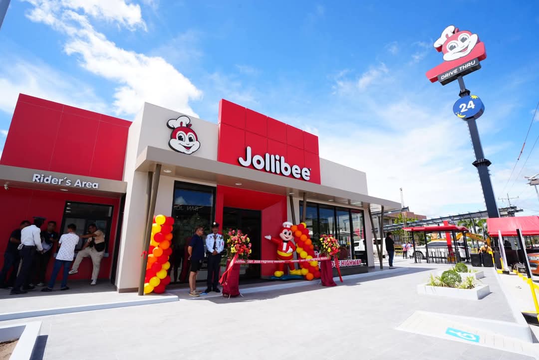 Jollibee - Labangan Branch - Photo 2