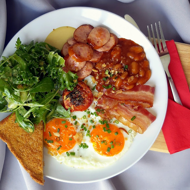 English Breakfast