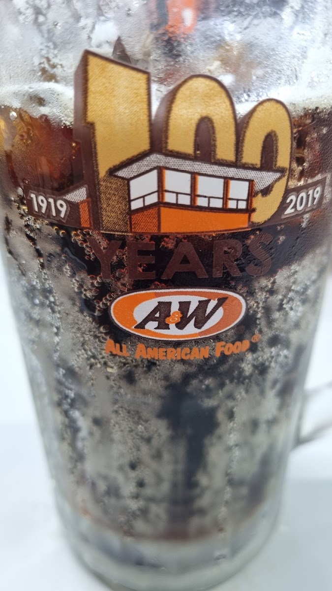 A&W Restoran - Bandara Supadio Terminal Arrival - Photo 6