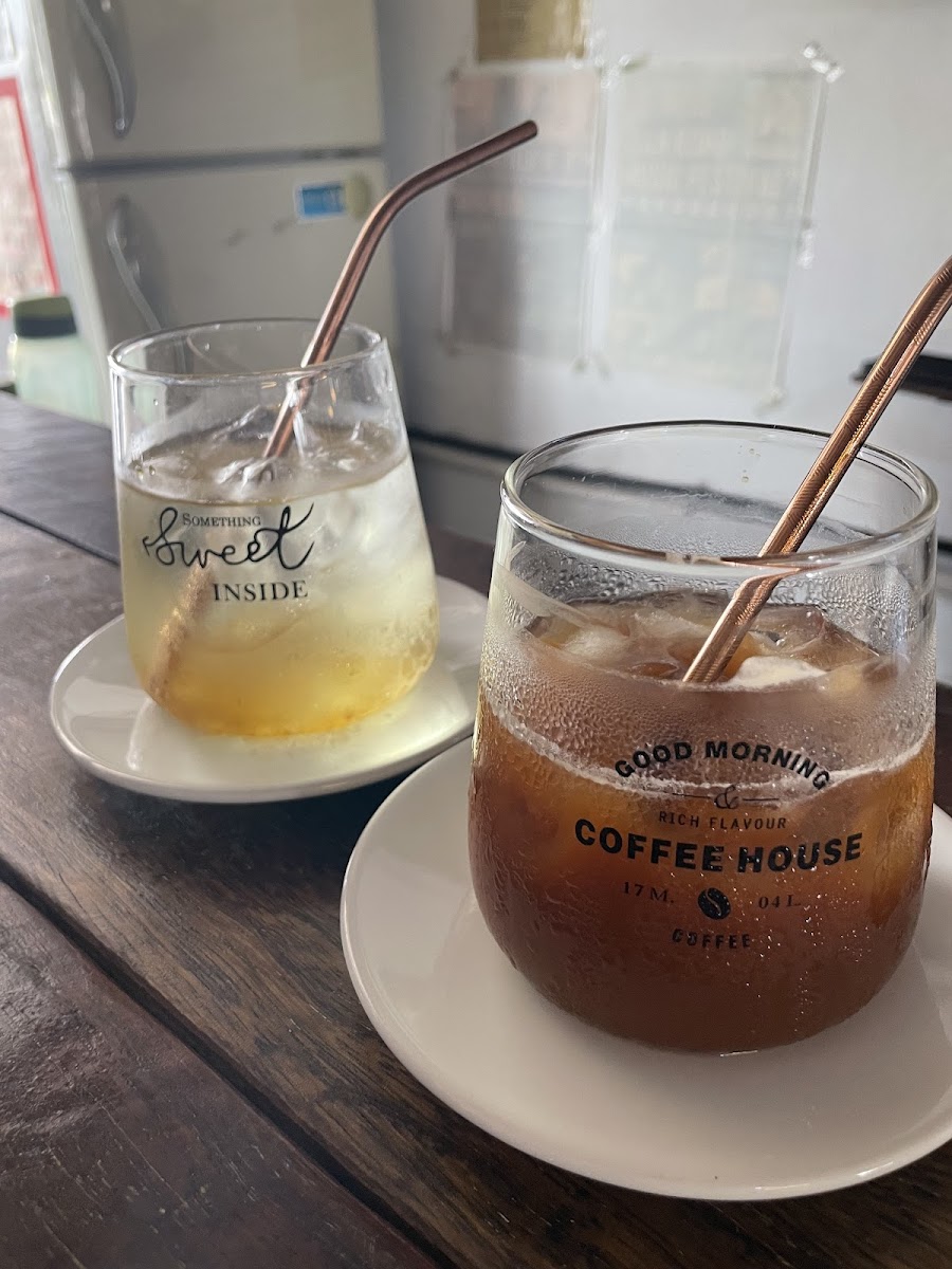 Cafe Jufei 聚啡馆 - Photo 9