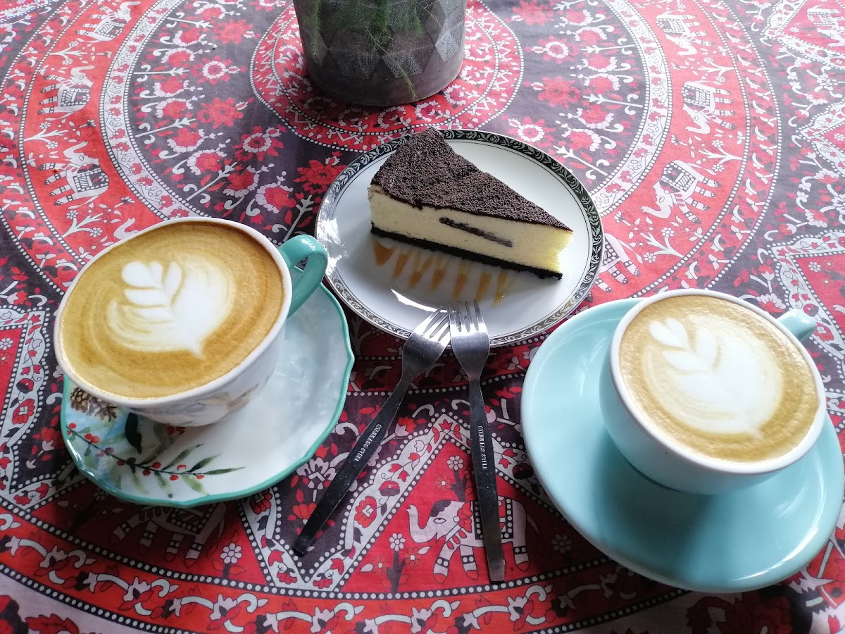 Cafe Jufei 聚啡馆 - Photo 7