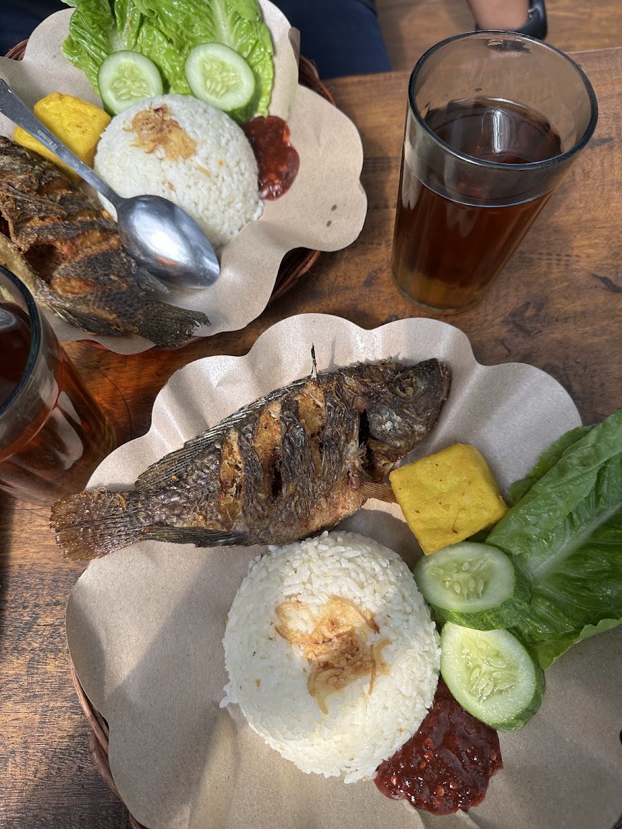 Saung Liwet Mang Asep - Photo 2